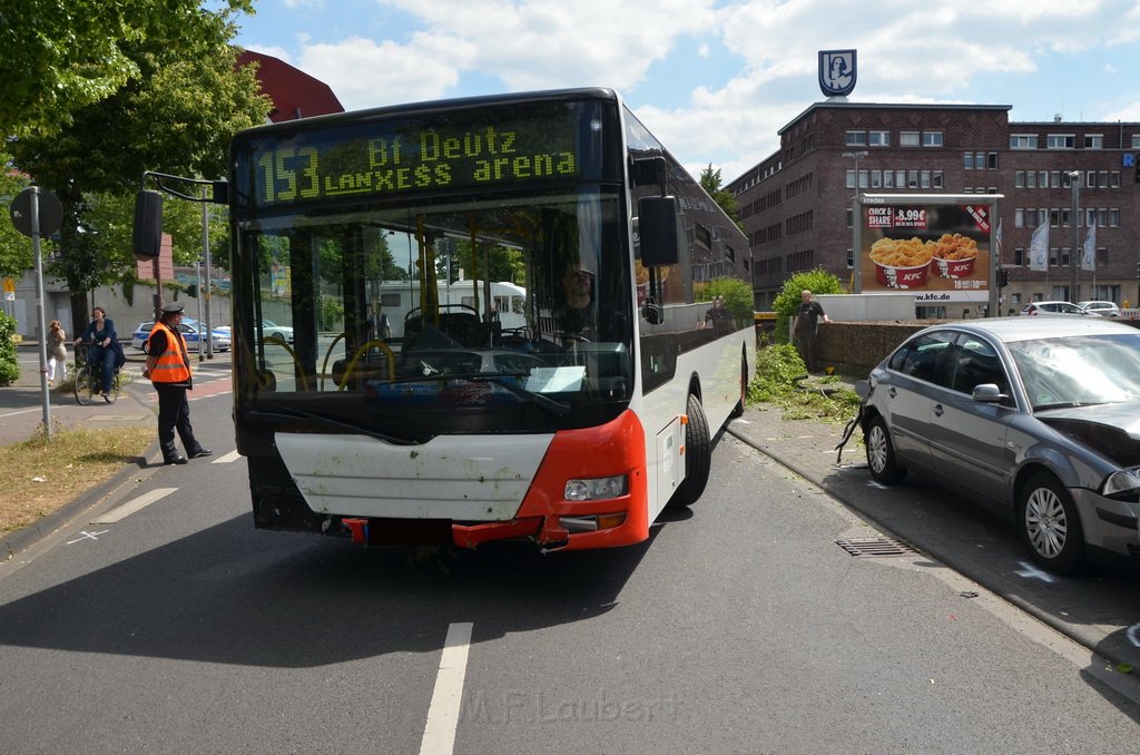 VU Bus Wohnmobil Koeln Deutz Opladenerstr Deutz Kalkerstr P151.JPG - Miklos Laubert